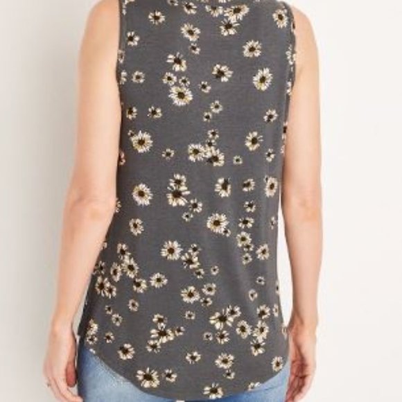 Maurices Floral Print Tank Top dark grey and White - Picture 2 of 2